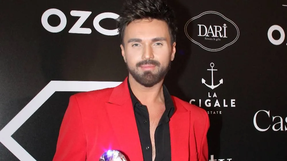 Певец Александр Панайотов тоже не стесняется посещать волшебников и экстрасенсов. Фото © ТАСС / Сергей Виноградов 