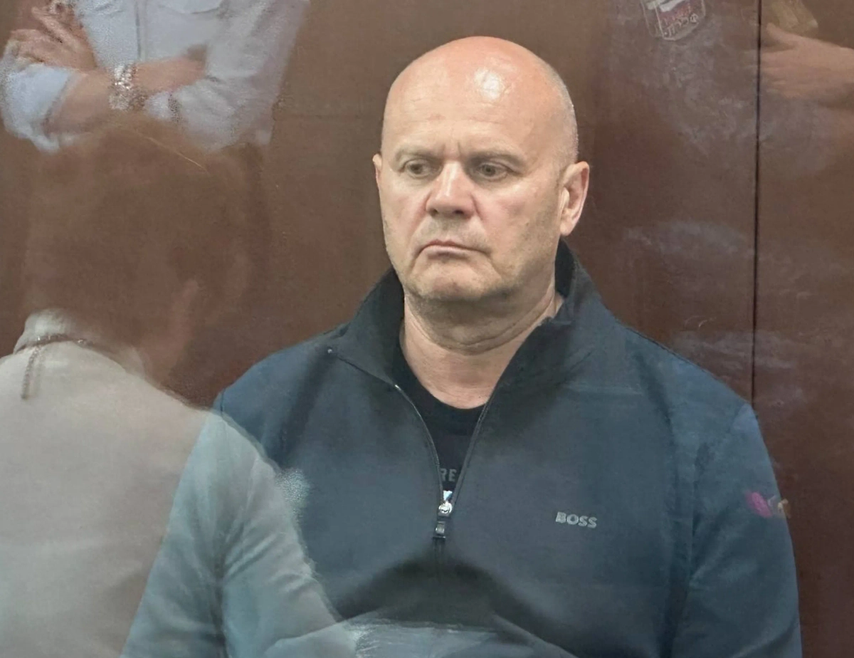 Логинов в суде. Обложка © Life.ru