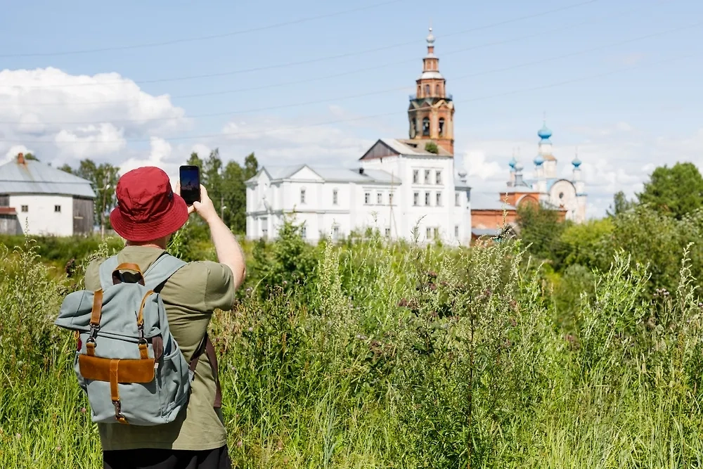 Обложка © Shutterstock / FOTODOM / AndreyCherkasov