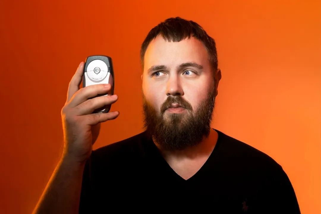 Известный российский техноблогер Валентин Петухов, более известный как Wylsacom. Обложка © VK / Валентин Петухов