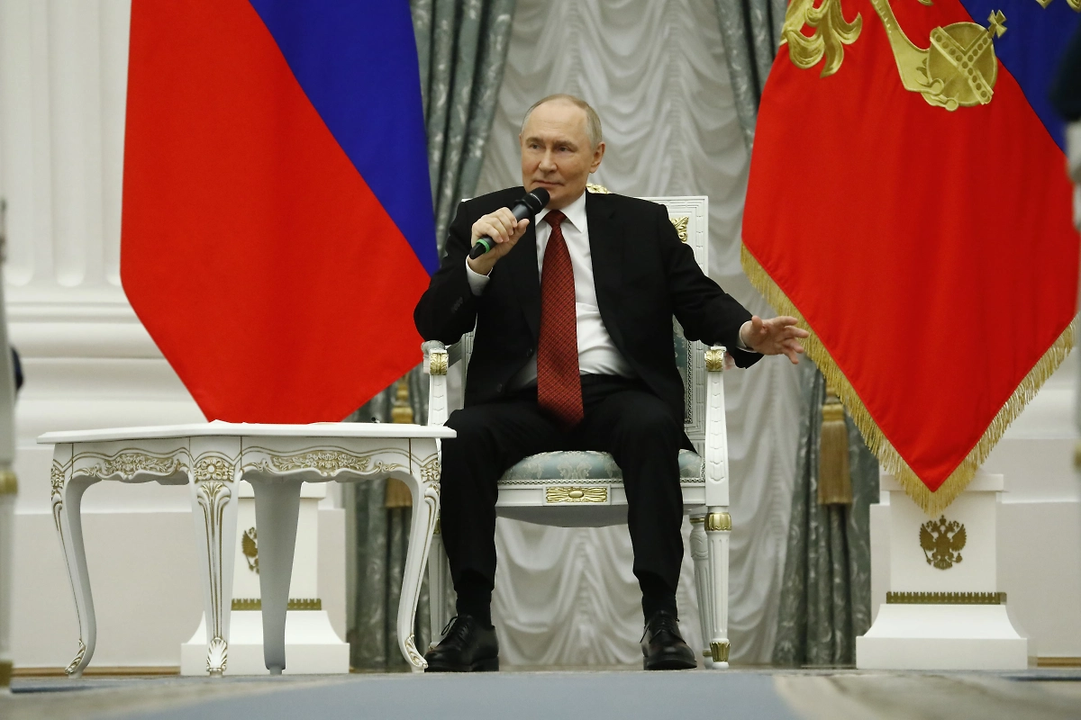 Владимир Путин. Обложка © Life.ru