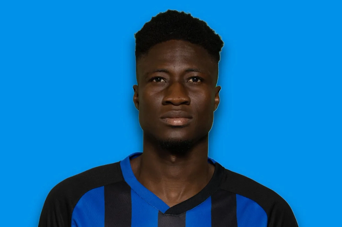 Футболист Бен Загре. Обложка © shinnik.com