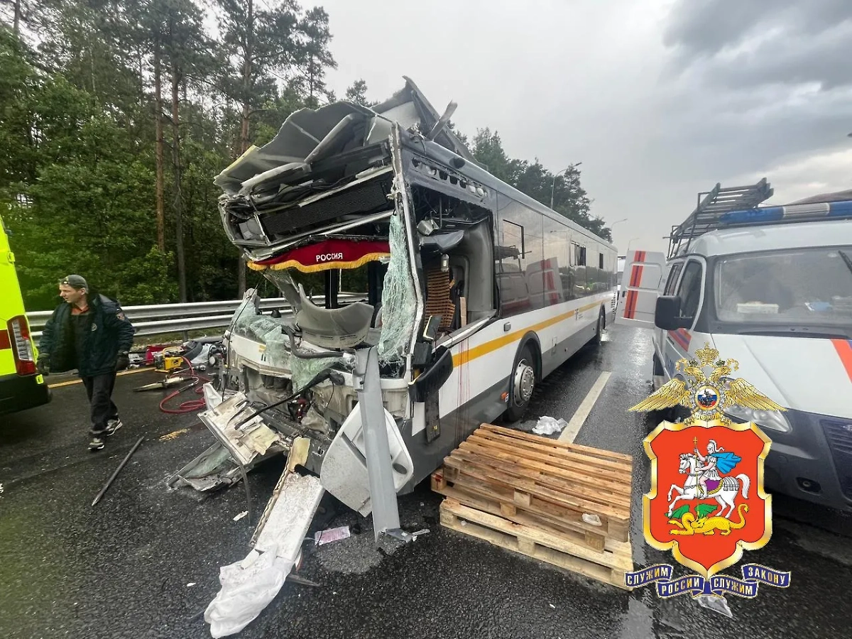 Кадры с места ДТП. Фото © Telegram / Подмосковная полиция