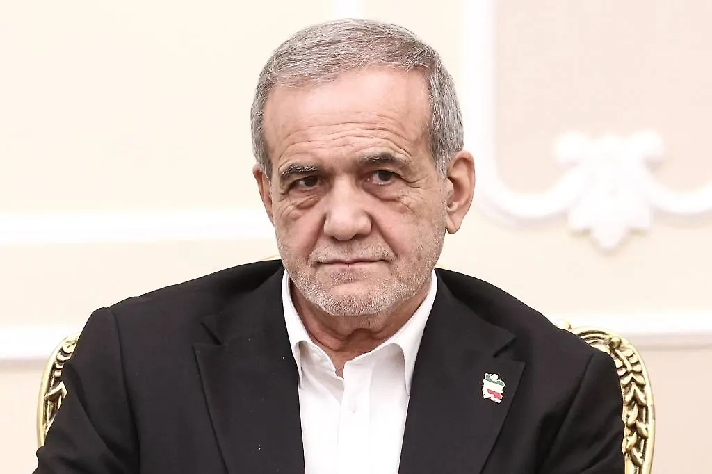 Масуд Пезешкиан. Обложка © ТАСС / Валерий Шарифулин