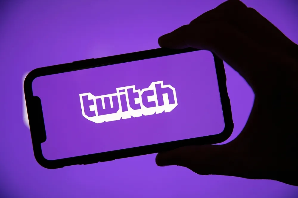 Twitch. Обложка © Shutterstock / FOTODOM / Ink Drop