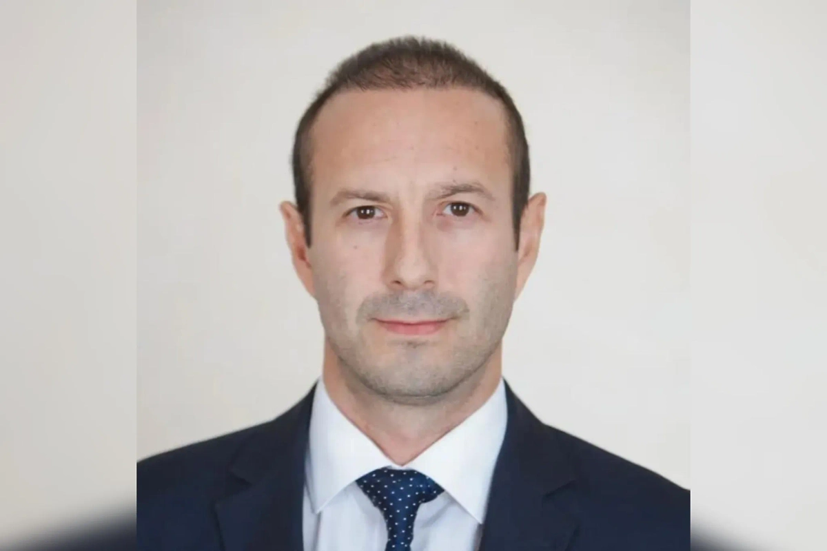 Арестованный вице-губернатор Белгородской области Рустэм Зайнуллин. Обложка © VK / Рустэм Зайнуллин