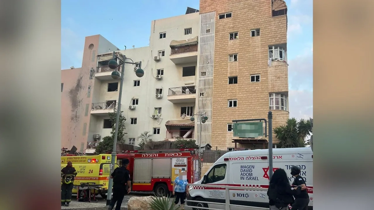 Обложка © X / Amichai Stein