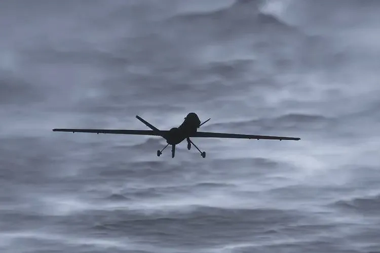 Обложка © Shutterstock / FOTODOM / isoprotonic