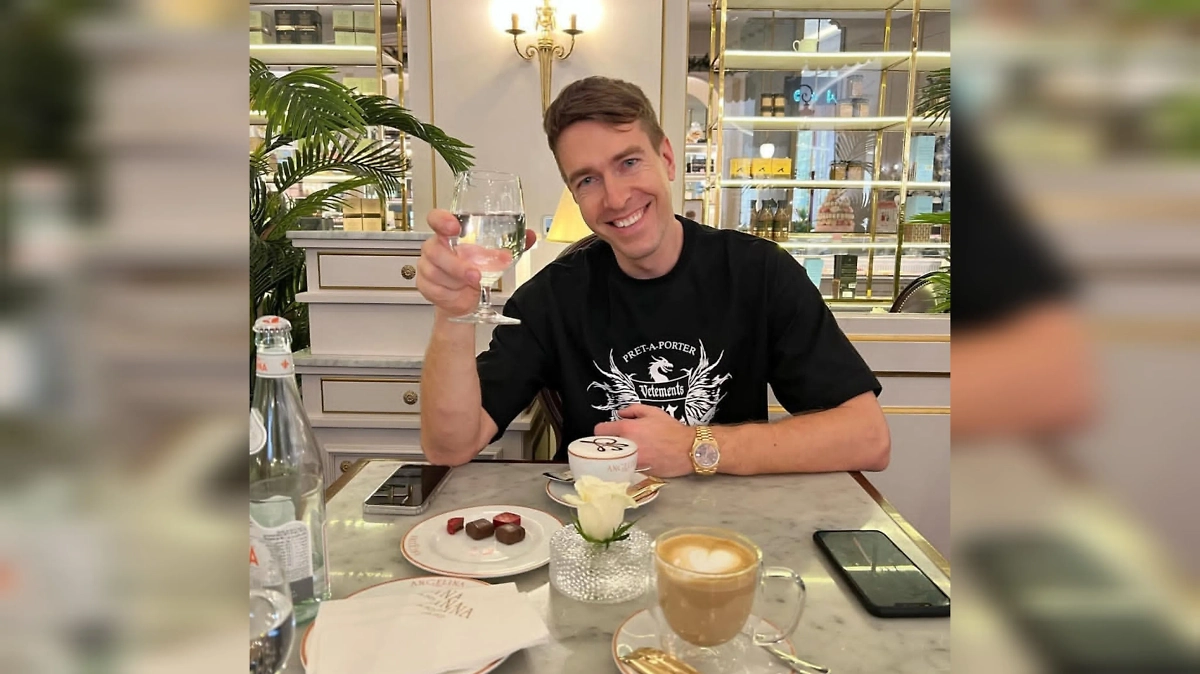 Обложка © Instagram (признан экстремистской организацией и запрещён на территории Российской Федерации) / alexlesley11