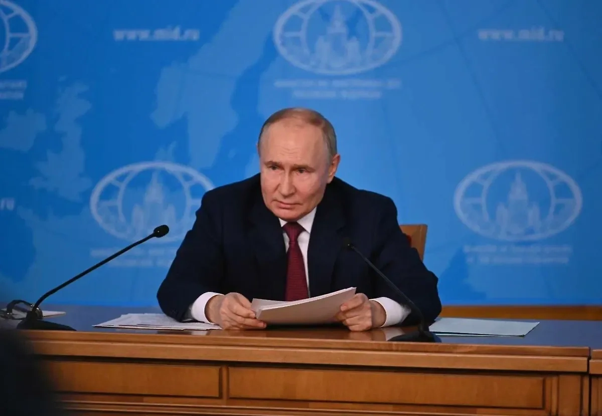 Владимир Путин. Обложка © Life.ru