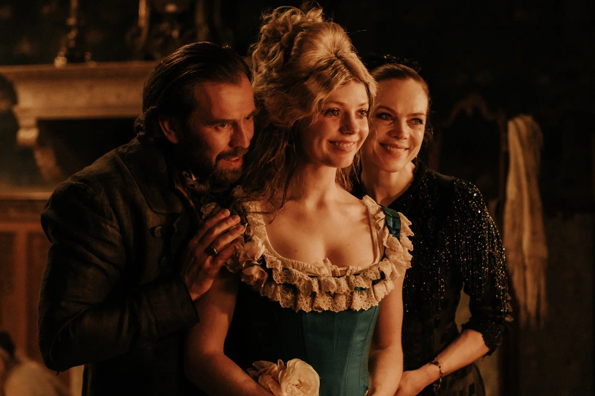 «Гадкая сестра» — отзывы критиков и зрителей о хорроре. Фото © Кадр из фильма «Гадкая сестра», режиссёр Эмили Блихфельдт / Kinopoisk