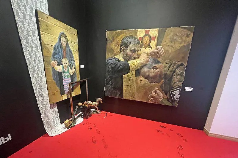 Выставка «Сёстры». Фото © Telegram / Карманов Медиа ПФКИ