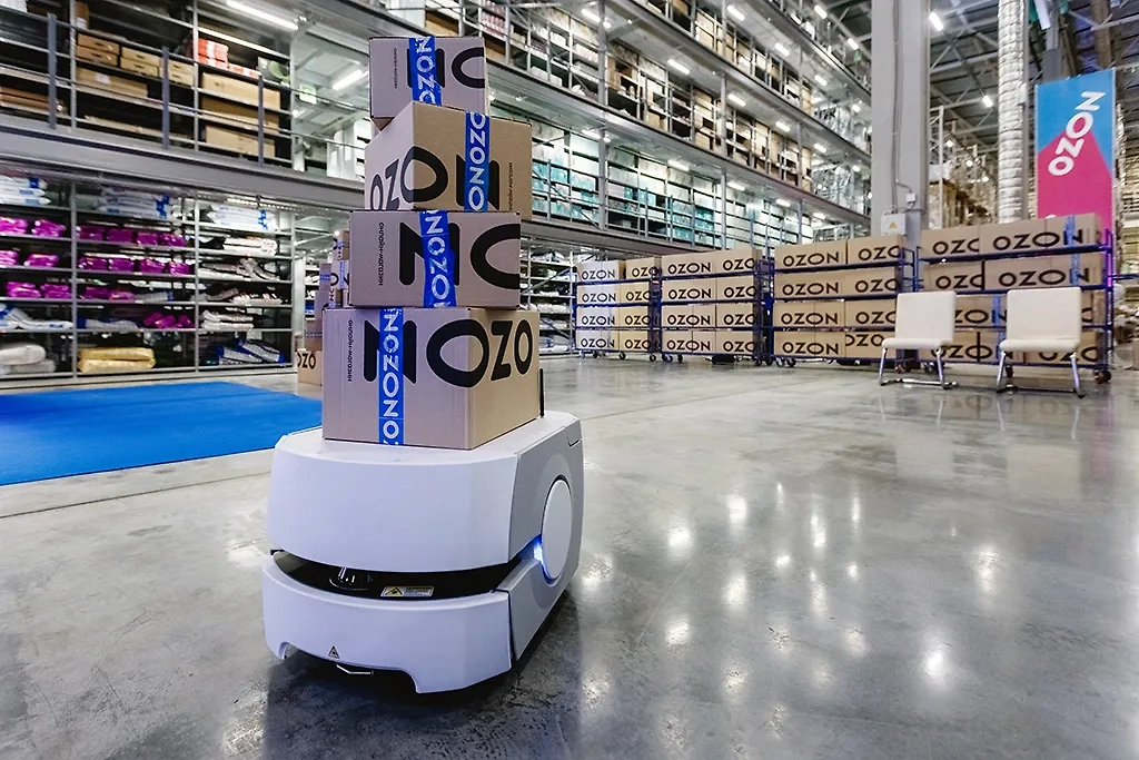 Будущее без людей: профессии, которые заменят роботы. Фото © ТАСС / Сергей Елагин