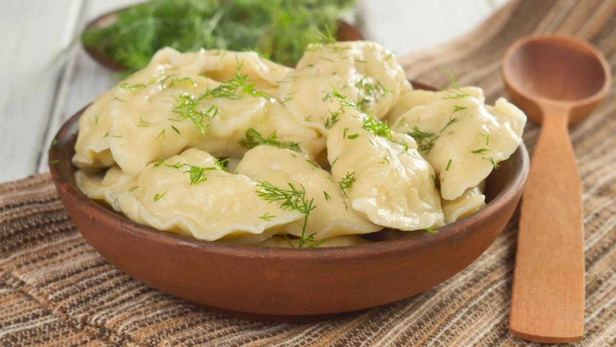 Варенники. Обложка © Shutterstock / FOTODOM / Nataliia Kurylo