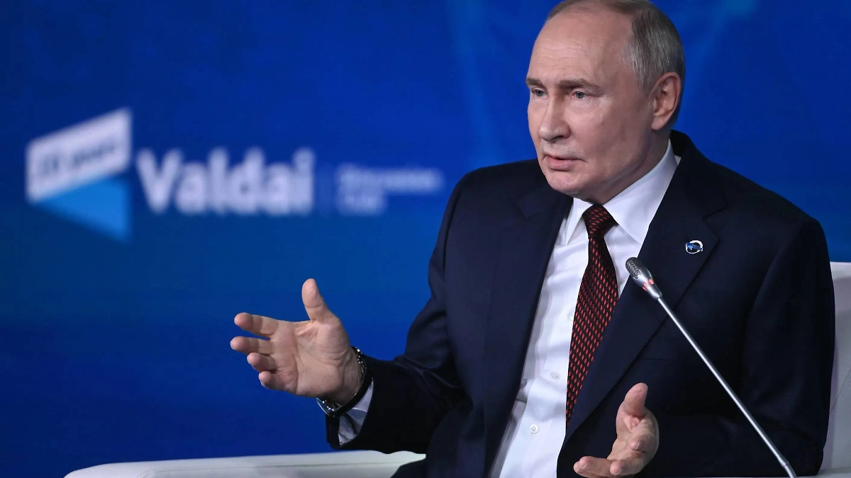 Владимир Путин. Обложка © Life.ru