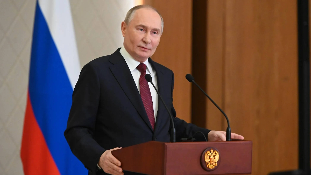 Владимир Путин. Обложка © Life.ru