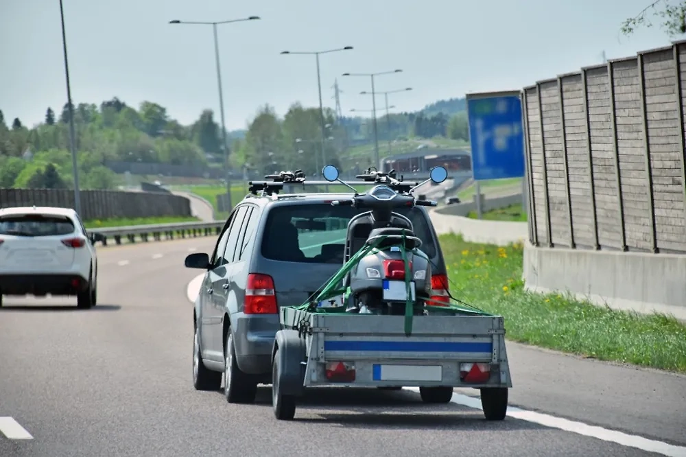 Обложка © Shutterstock / FOTODOM / Patnaree Asavacharanitich