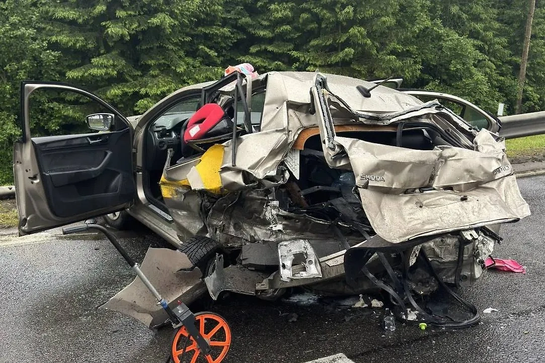 Гражданки России погибли в аварии на дороге в минский аэропорт. Обложка © МВД Беларуси