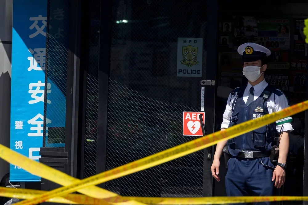 Полиция Японии. Обложка © Shutterstock / FOTODOM / Fiers