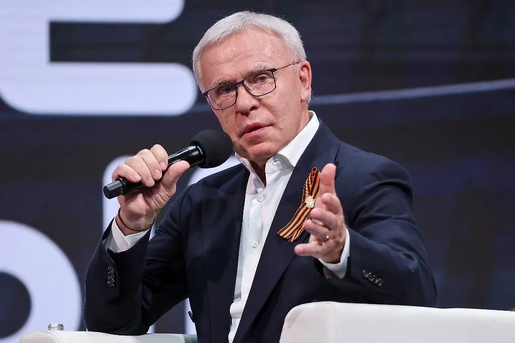 Вячеслав Фетисов. Обложка © ТАСС/Карпухин Сергей