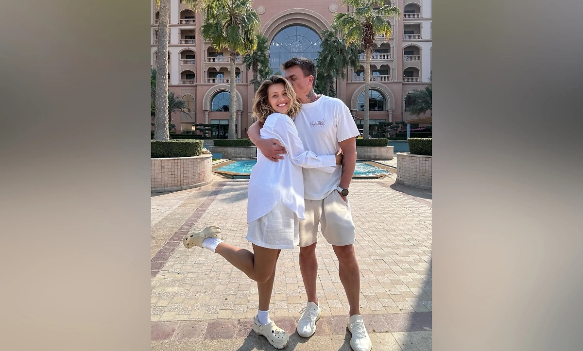 Регина Тодоренко и Влад Топалов. Обложка © Instagram (признан экстремистской организацией и запрещён на территории Российской Федерации) / reginatodorenko