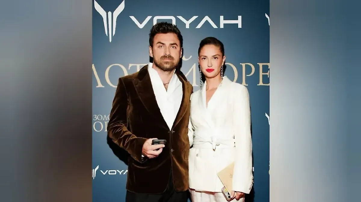 Обложка © Instagram (признан экстремистской организацией и запрещён на территории Российской Федерации) / agataagata