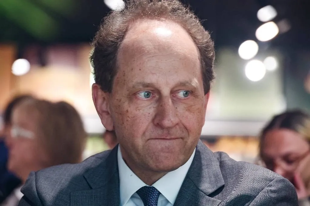 Александр Ламбсдорф. Обложка © ТАСС / Валерий Шарифулин