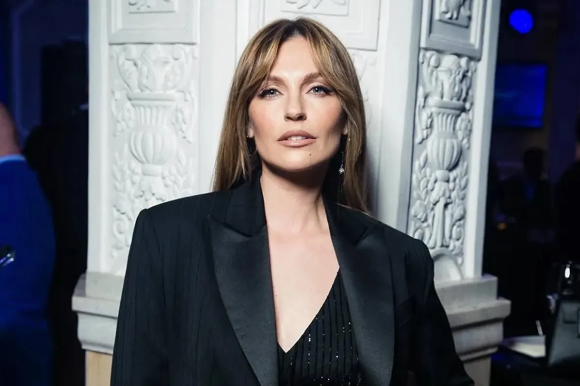 Саша Савельева. Обложка ©  Instagram (признан экстремистской организацией и запрещён на территории Российской Федерации) / sasha_savelieva