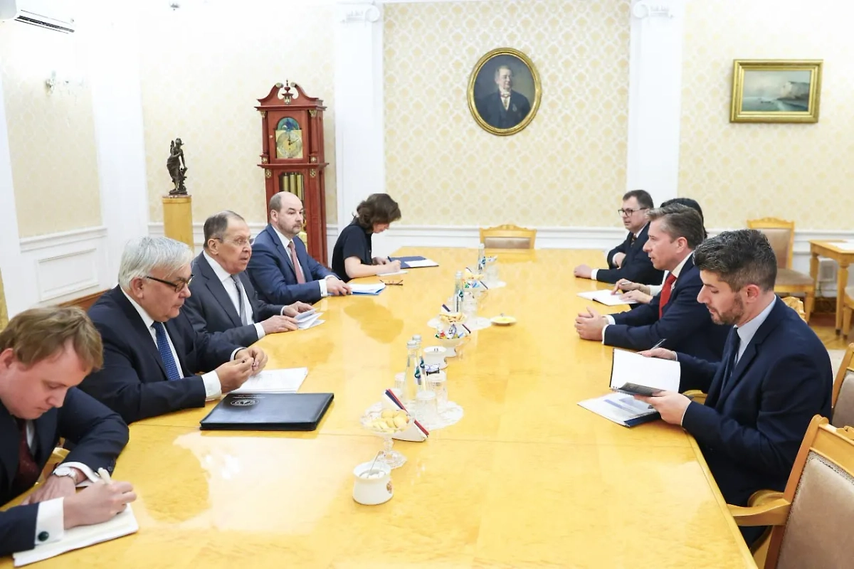 Лавров обсудил с замгенсека ООН Флетчером ситуацию вокруг Украины. Обложка © Telegram / МИД России