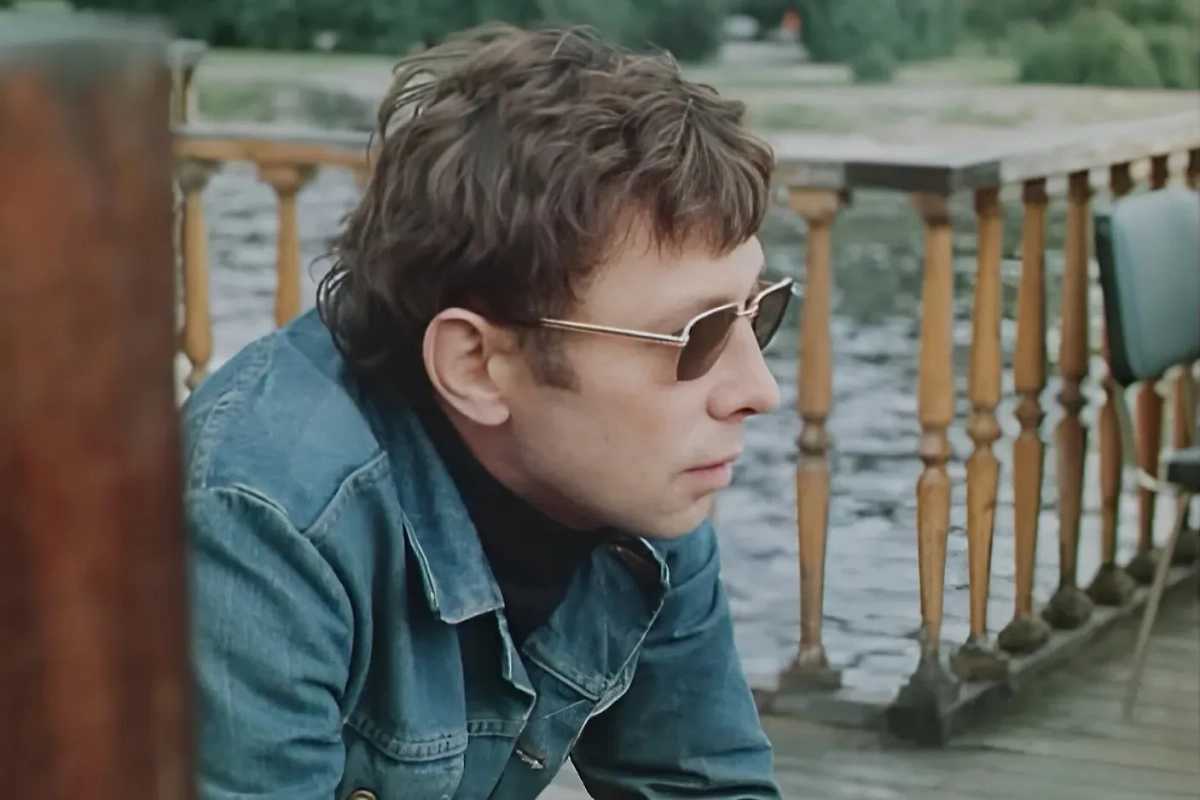 Смерть от алкоголя — как погибли знаменитые актёры СССР. Фото © «Золотая мина» (ТВ, 1978), режиссёр Евгений Татарский, сценаристы Павел Грахов, Артур Макаров / Kinopoisk 