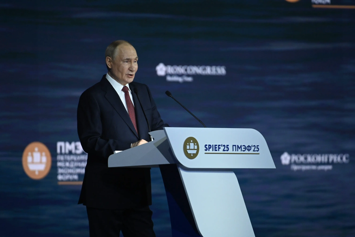 Президент России Владимир Путин. Обложка © Life.ru