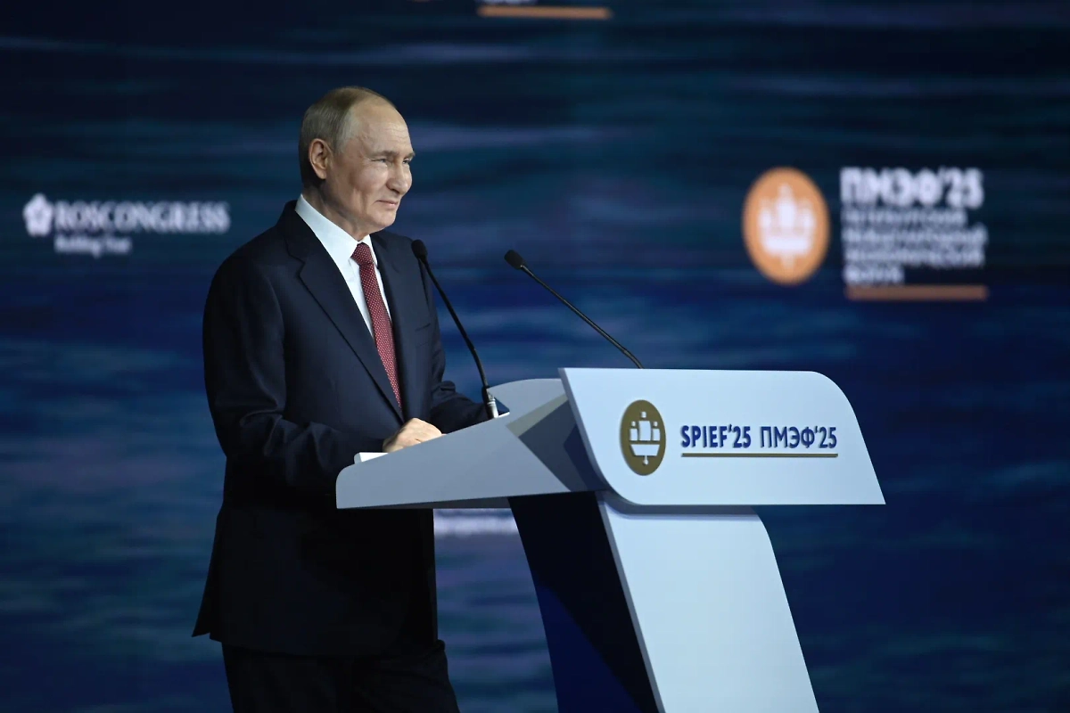 Владимир Путин. Обложка © Life.ru 