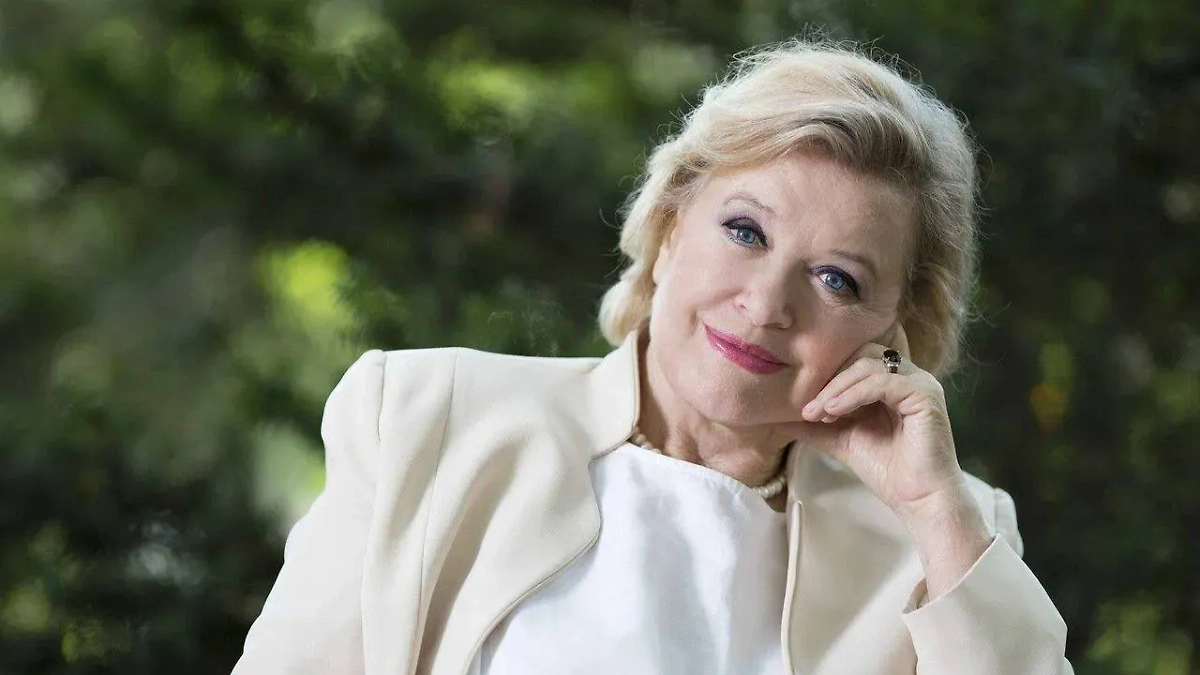 Валентина Талызина. Обложка © Telegram / Официальный канал Театра Моссовета