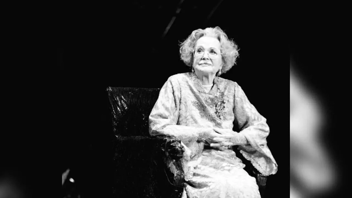 Валентина Талызина. Обложка © Telegram / Официальный канал Театра Моссовета