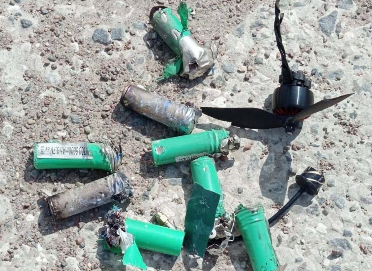 Обломки украинского снаряда. Фото © VK / Владимир Сальдо