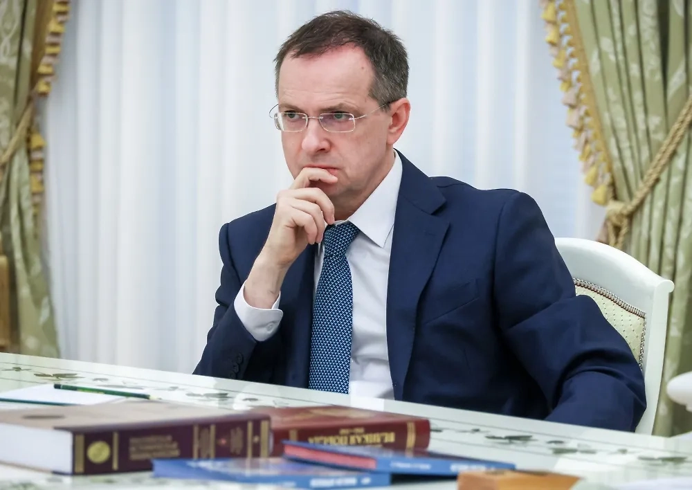 Обложка © РИА Новости / Михаил Метцель