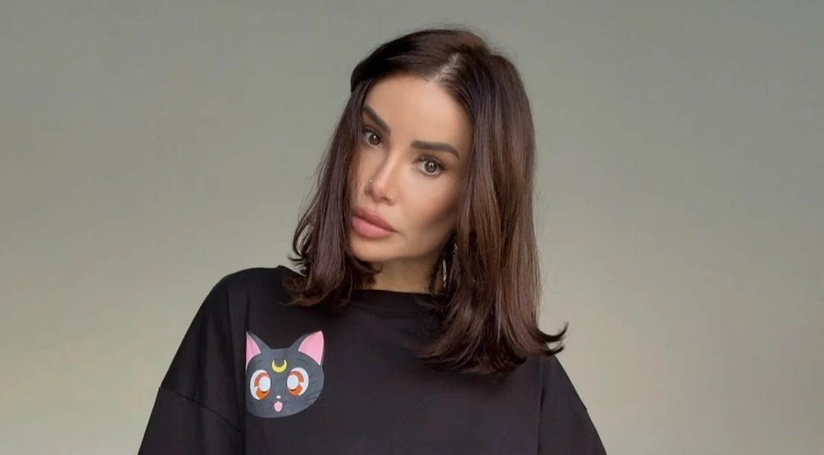 Айза-Лилуна. Обложка © Instagram (признан экстремистской организацией и запрещён на территории Российской Федерации) / aizalovesam