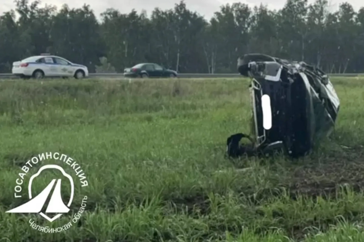 Автомобиль погибшей журналистки. Фото © Telegram / Госавтоинспекция Челябинской области