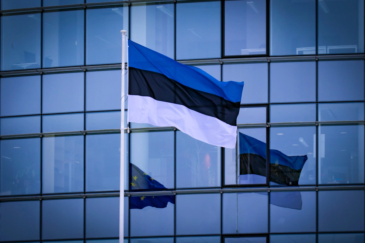 Обложка © Shutterstock / FOTODOM / janars