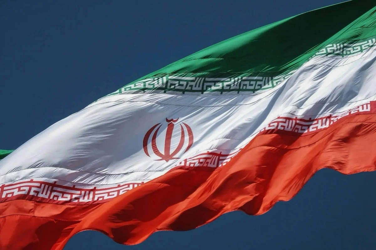 Обложка © Unsplash / sina drakhshani