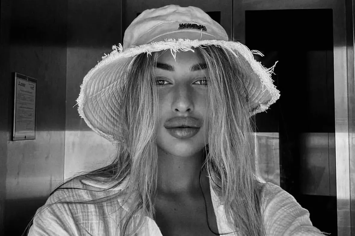 Обложка © Instagram (признан экстремистской организацией и запрещён на территории Российской Федерации) / kris.sd3