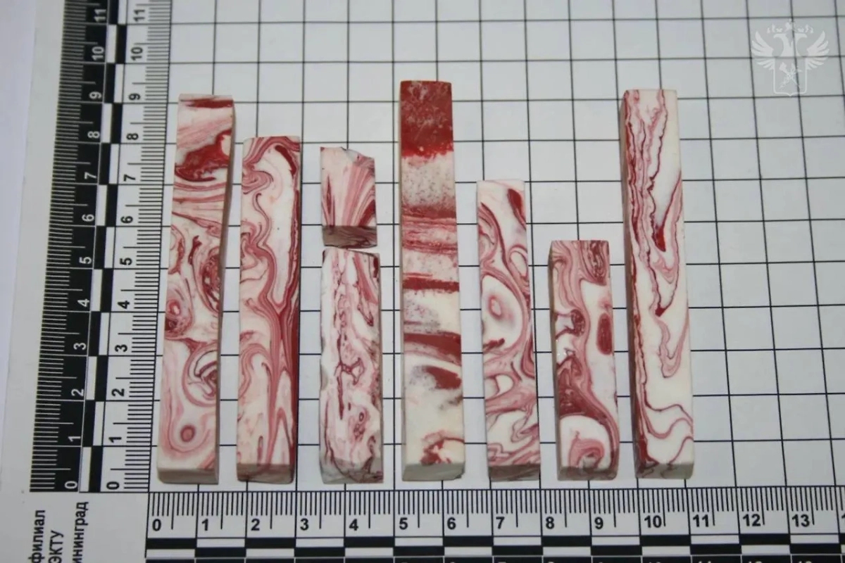 Изъятый янтарь. Фото © Telegram / ФТС России