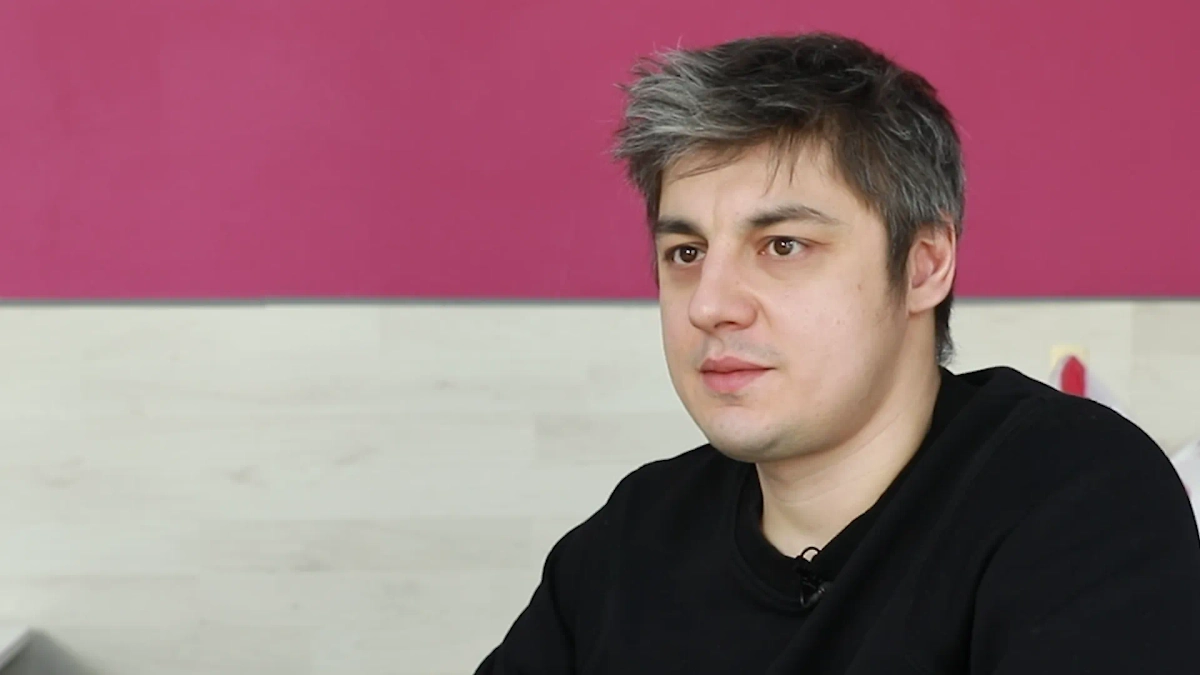 Геймер и стример Вячеслав открыл сеть ПВЗ и не намерен останавливаться. Обложка © Telegram / Mash