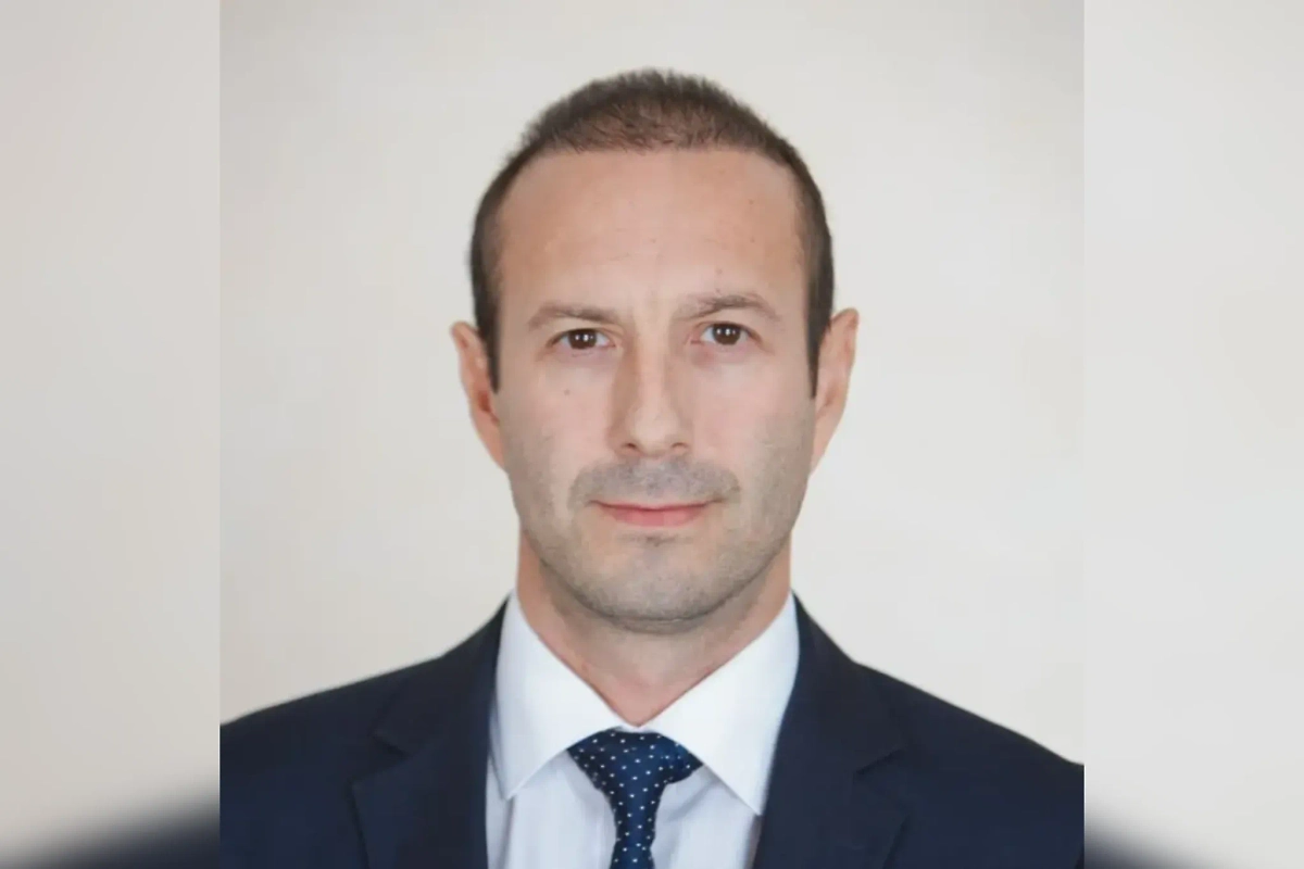 Рустэм Зайнуллин. Обложка ©  belregion.ru 