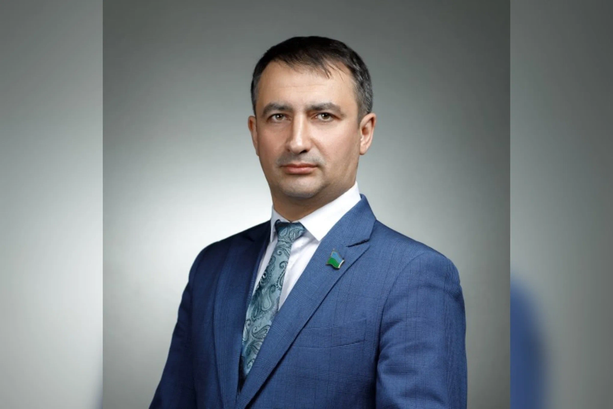 Таги-заде Халид Боюкага оглы. Обложка © Дума ХМАО