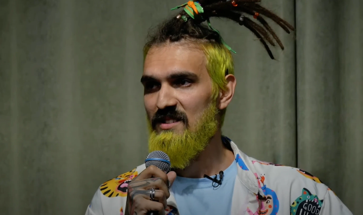 Артемий Останин*. Обложка © Youtube / Артемий Останин*