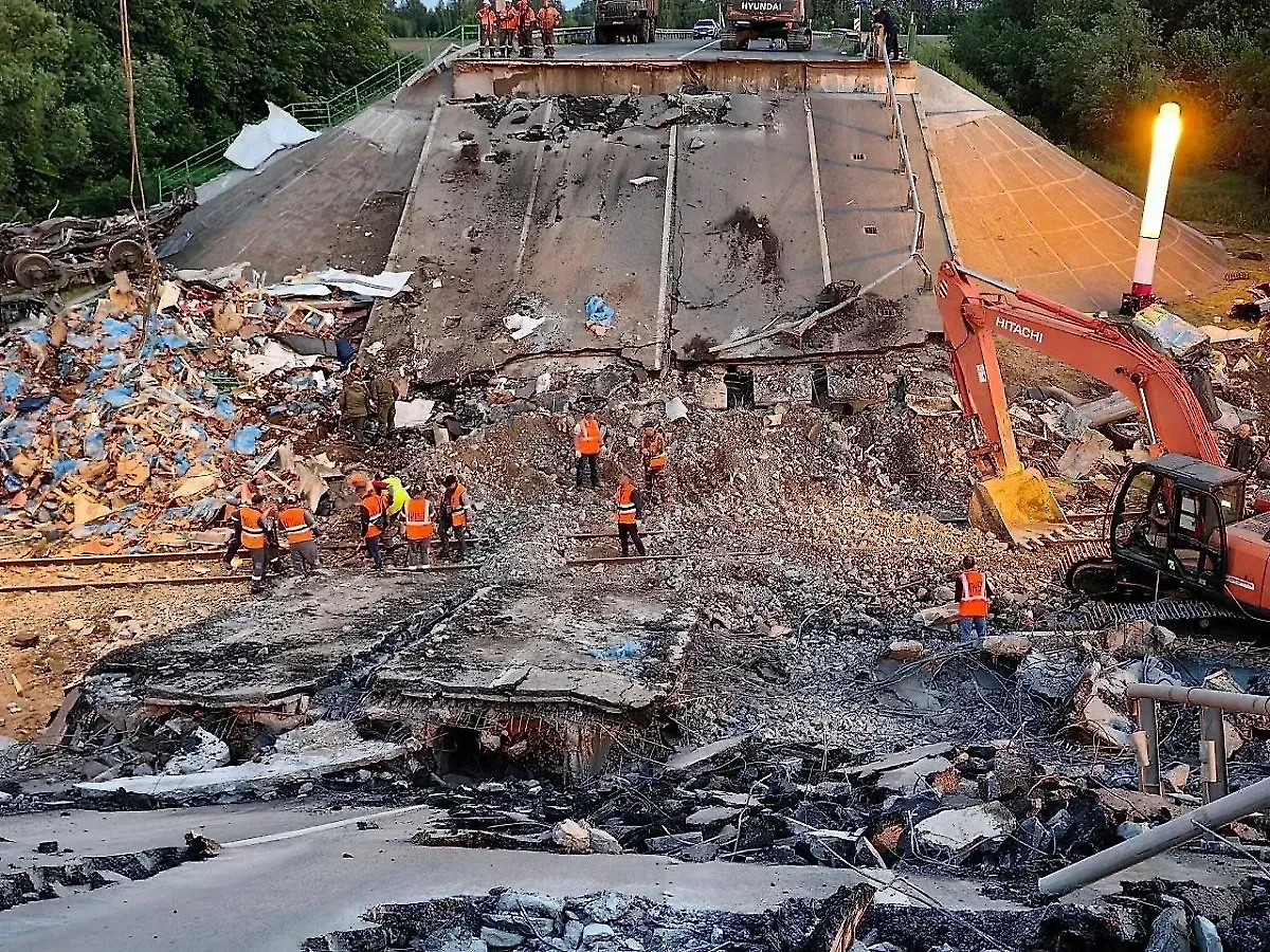 Место трагедии в Выгоничском районе Брянской области. Обложка © Telegram / AV БогомаZ