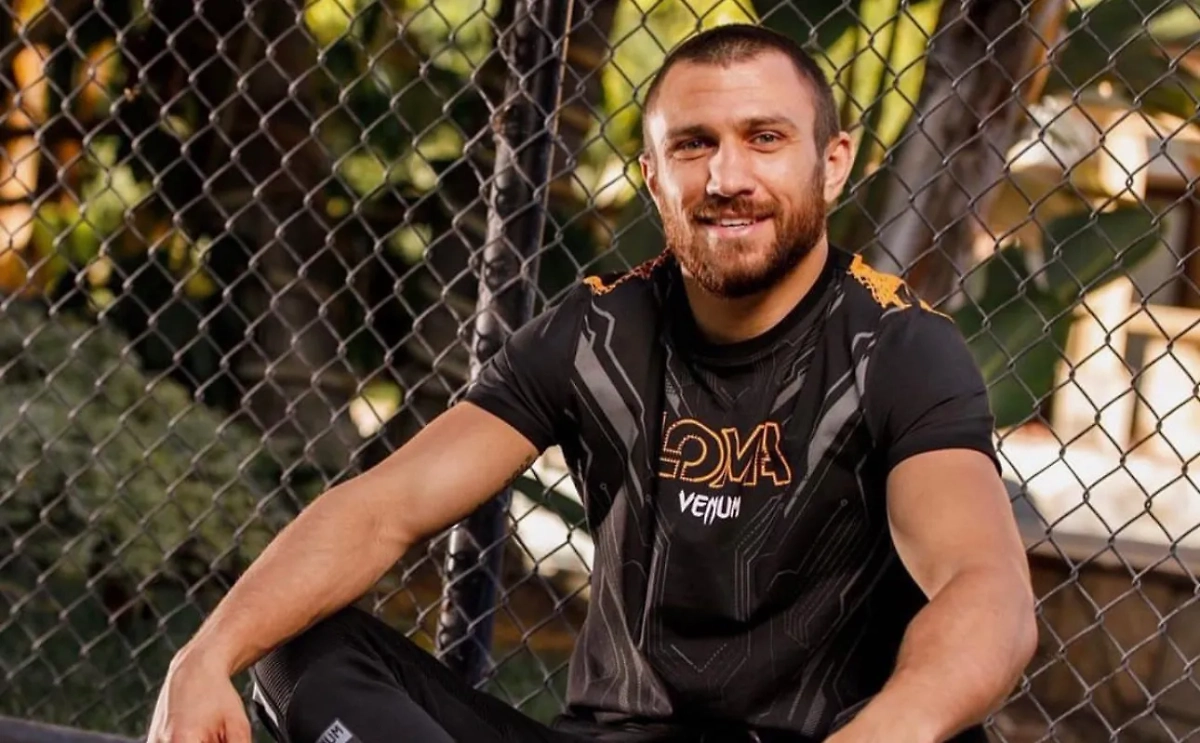 Боксёр Василий Ломаченко. Обложка © Instagram (признан экстремистской организацией и запрещён на территории Российской Федерации)/ lomachenkovasiliy