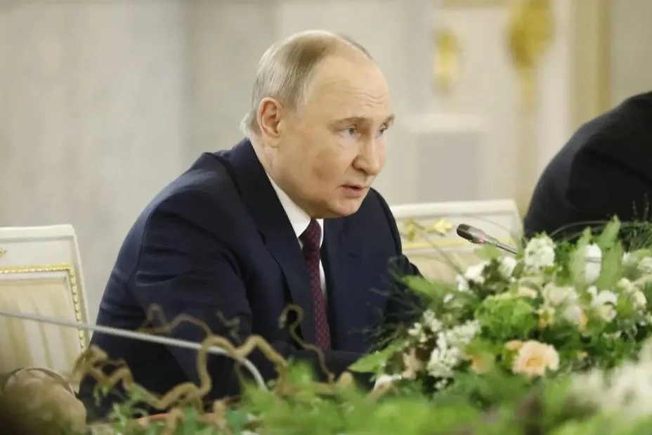 Владимир Путин. Обложка © Life.ru