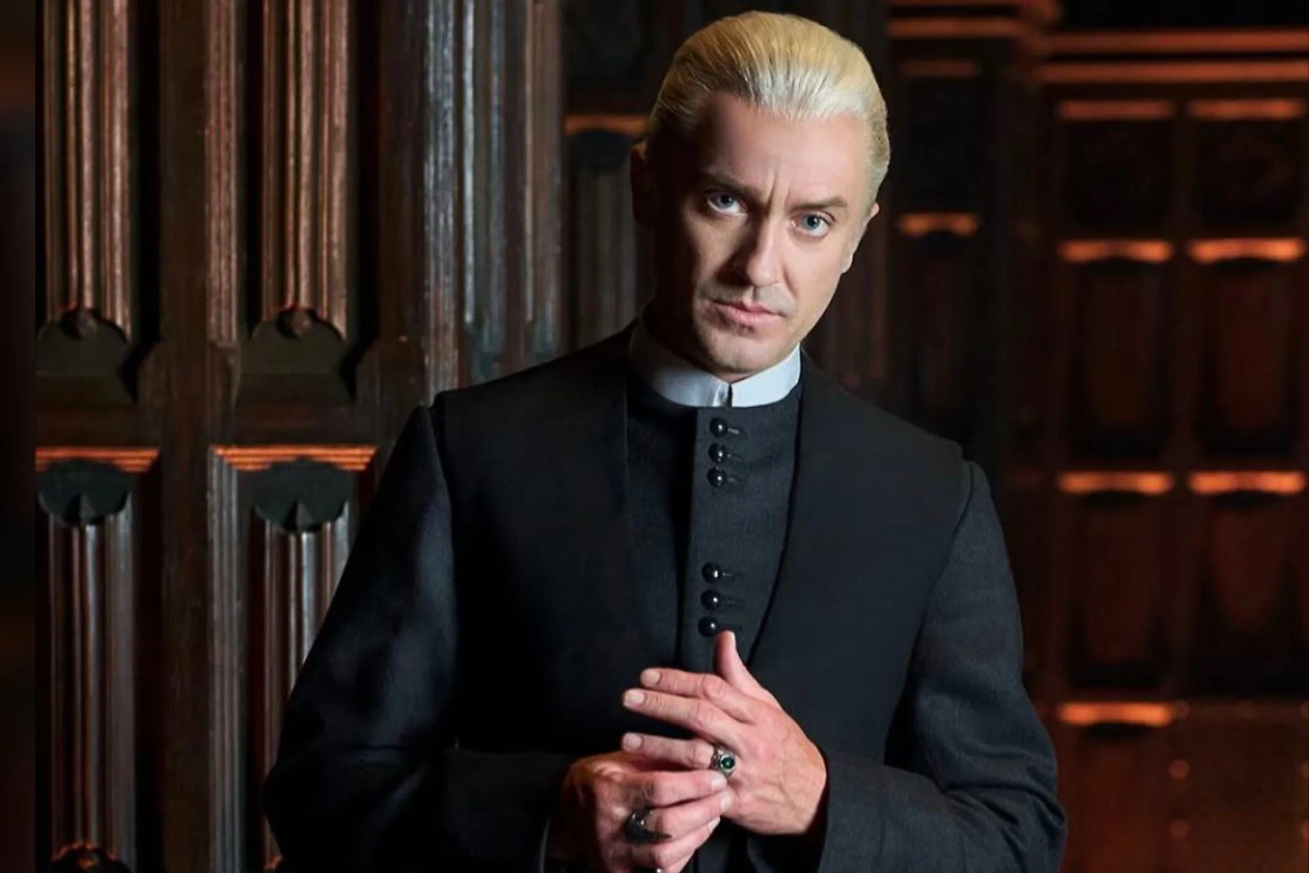 Том Фелтон в роли Драко Малфоя. Обложка © Instagram (признан экстремистской организацией и запрещён на территории Российской Федерации)/ t22felton